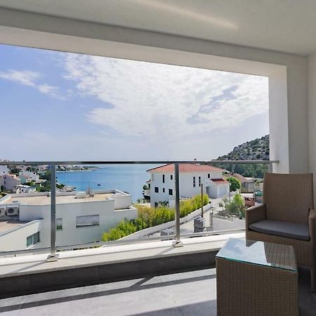 Villa Compass; Luxury Experience In Natural Bay. Razanj Luaran gambar