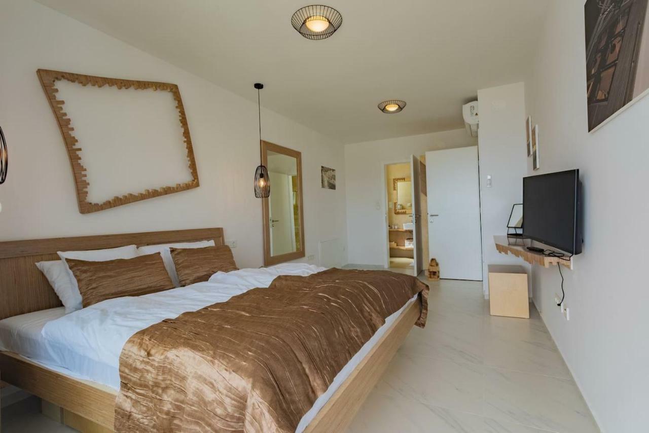 Villa Compass; Luxury Experience In Natural Bay. Razanj Luaran gambar